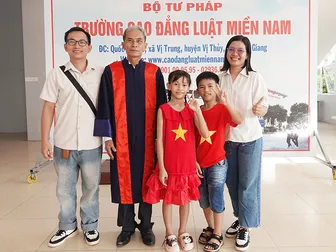 Học để làm gương