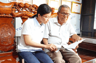 គ្រូ​បង្រៀន​របស់​ភូមិ​ស្រុក