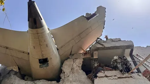 Vụ rơi máy bay tại Ấn Độ: FAA, Boeing bác khả năng lỗi khóa nhiên liệu