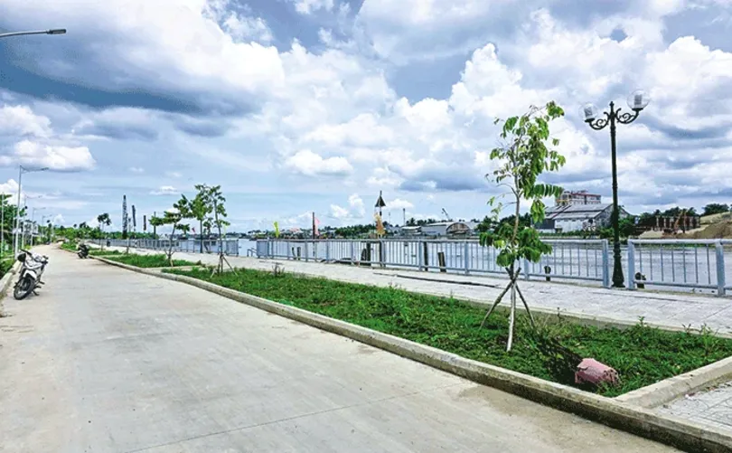Gỡ khó để sớm hoàn thành Dự án kè sông Cần Thơ - Ứng phó biến đổi khí hậu Gỡ khó để sớm hoàn thành Dự án kè sông Cần Thơ - Ứng phó biến đổi khí hậu