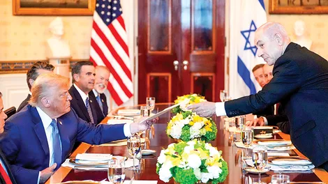 Khe cửa hẹp cho ông Trump giành giải Nobel Hòa bình