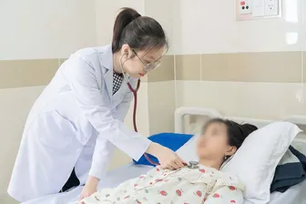 Các dấu hiệu nhận biết biến chứng của bệnh đái tháo đường ở trẻ em
