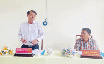 ថ្នាក់​ដឹក​នាំ​គណៈ​កម្មា​ធិការ​ប្រ​ជា​ជន​ក្រុង​កឹង​ធើ ធ្វើ​ការ​ជា​មួយ​មន្ទីរ​ជន​ជាតិ​និងសាសនា