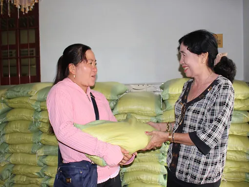 Bà Thể nhân ái