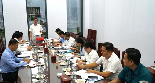 Ổn định tổ chức bộ máy để phục vụ nhân dân