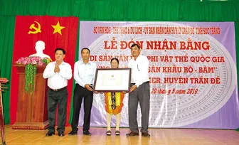 Gìn giữ nghệ thuật múa Rô băm giữa nhịp sống hiện đại