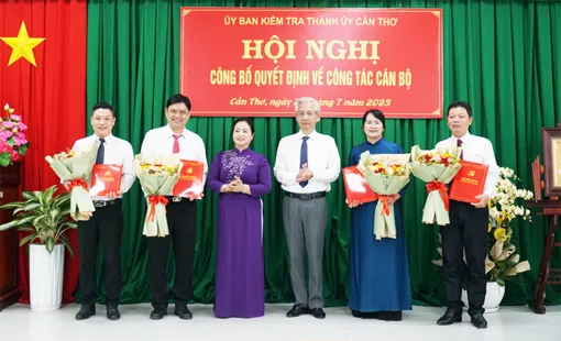 Ủy ban Kiểm tra Thành ủy công bố các quyết định bổ nhiệm, phân công cán bộ