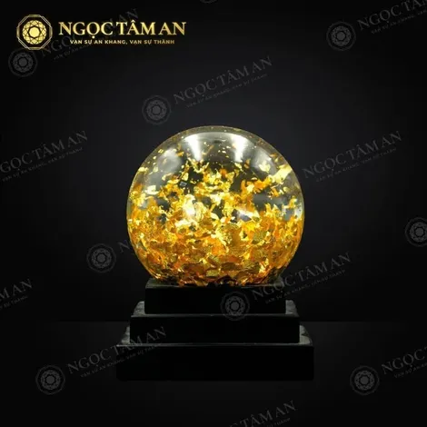 Tinh tế trao tay, cảm xúc đong đầy với quà tặng mạ vàng Ngọc Tâm An