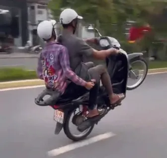 Làm rõ thông tin phản ánh đối tượng điều khiển mô tô bốc đầu gây mất an toàn giao thông