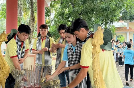 “Mùa hè xanh” đến với phường Vị Tân