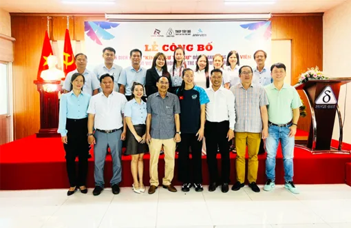 Thép Tây Đô khởi động chiến dịch cộng đồng Kình ngư tập sự - Đồng hành cùng Ánh Viên