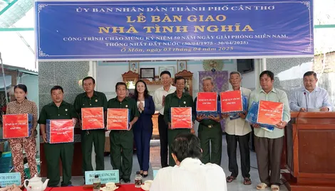 Sáng ngời truyền thống “Đền ơn đáp nghĩa”