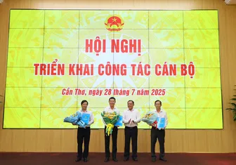 Công quyết định bổ nhiệm Phó giám đốc Trung tâm Phát triển quỹ đất TP Cần Thơ