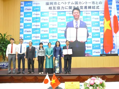 TP Cần Thơ và TP Fukuoka ký kết hợp tác trong lĩnh vực thoát nước, giao lưu kinh tế