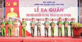Nêu cao tinh thần, trách nhiệm phục vụ nhân dân
