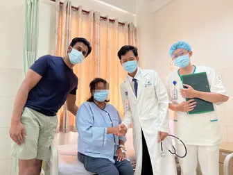 Nữ du khách Úc phát bệnh nặng, được cứu chữa kịp thời