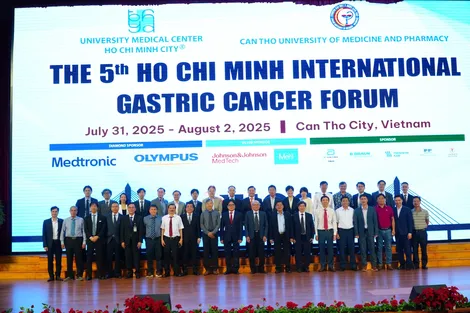 Cập nhật tiến bộ mới trong chẩn đoán và điều trị ung thư dạ dày