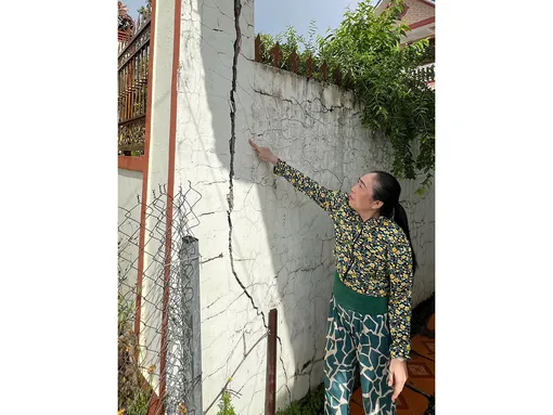 Cần sớm chi trả, hỗ trợ 15 hộ có nhà bị nứt do thi công dự án Kè sông Cần Thơ - ứng phó biến đổi khí hậu Cần sớm chi trả, hỗ trợ 15 hộ có nhà bị nứt do thi công dự án Kè sông Cần Thơ - ứng phó biến đổi khí hậu