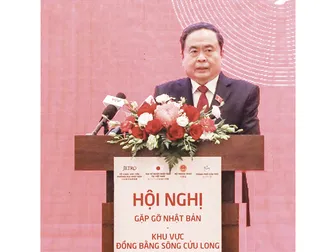 Cam kết tiếp tục cải thiện môi trường đầu tư, minh bạch hóa thể chế, đơn giản hóa thủ tục hành chính và hỗ trợ tối đa các doanh nghiệp
