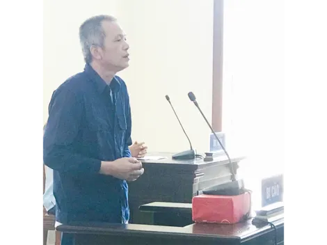 Làm giả giấy tờ đi lừa đảo, lãnh án tù