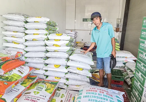 Giá phân bón tăng cao, sức mua yếu