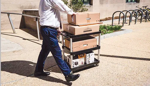 Mỹ dự kiến cắt giảm 300.000 nhân viên liên bang trong năm 2025