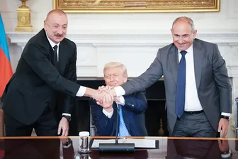 Những thành tích "hòa giải" của ông Trump