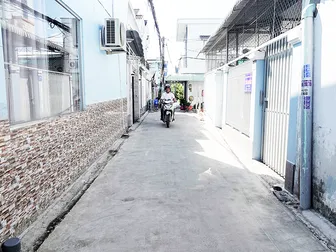 Học Bác, nói đi đôi với làm