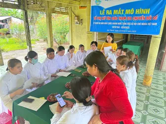 Hỗ trợ kỹ năng số cho hội viên, phụ nữ tôn giáo
