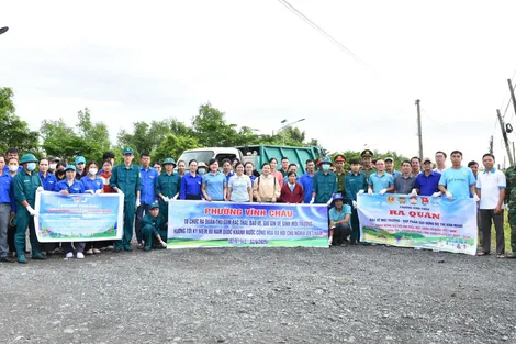 Phường Vĩnh Châu ra quân vệ sinh môi trường