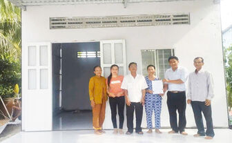 ជំ​រុញ​ការ​អភិវឌ្ឍ​នៅ​តំ​បន់​ជន​បទ​
