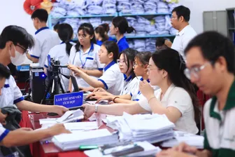 98% thí sinh trúng tuyển Trường Đại học Kỹ thuật - Công nghệ Cần Thơ hoàn tất thủ tục nhập học