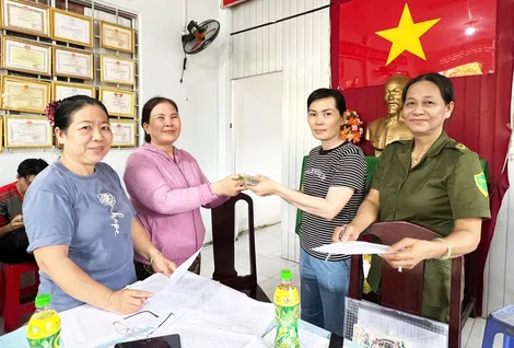 TP Cần Thơ: Gửi trao những món quà ý nghĩa, mang Tết Độc lập đến với mọi nhà, mọi người