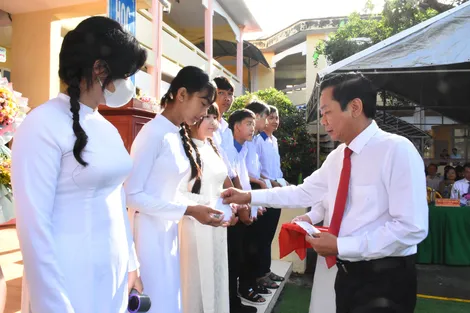 TP Cần Thơ tưng bừng khai giảng năm học mới 2025-2026