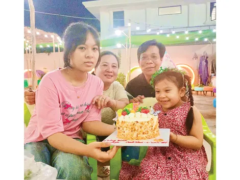 Ở hai đầu nỗi nhớ...
