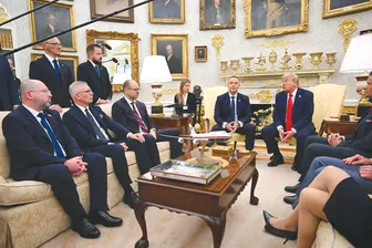Ông Trump gây sức ép với Nga về vấn đề Ukraine
