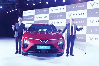VinFast chính thức mở bán hai mẫu SUV điện VF6 và VF7 tại Ấn Độ