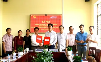 Xã Liêu Tú ký kết hợp đồng phối hợp thông tin tuyên truyền với Báo và Phát thanh, Truyền hình Cần Thơ