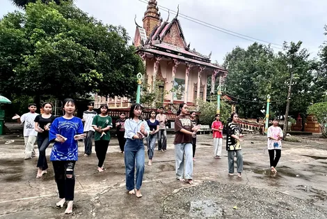 Người “góp lửa” cho nghệ thuật múa Khmer