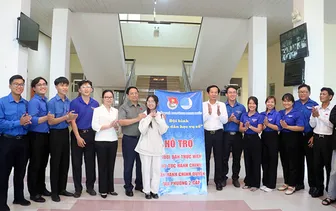 Sôi nổi phong trào “Bình dân học vụ số”