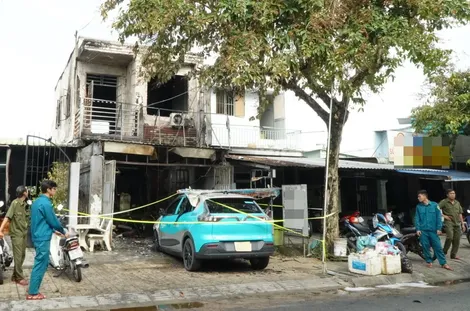 Kịp thời dập tắt đám cháy ở cửa hàng bán đồ câu cá