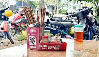 Quảng cáo nghi trang web cá cược trực tuyến tái diễn