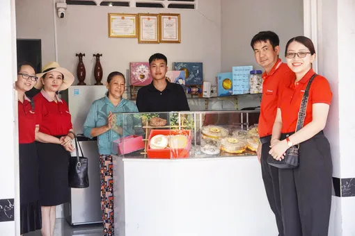 Agribank Chi nhánh Vĩnh Long hỗ trợ nông dân chuyển đổi, phát triển nông nghiệp bền vững