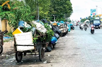Điểm tập kết rác không đảm bảo vệ sinh môi trường