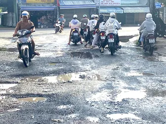 Đoạn đường xuống cấp cần sớm được sửa chữa