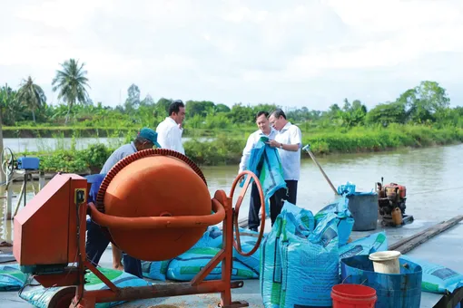 Phường Tân Lộc, phường Thốt Nốt tiếp tục sắp xếp ổn định tổ chức bộ máy, hoạt động hiệu lực, hiệu quả