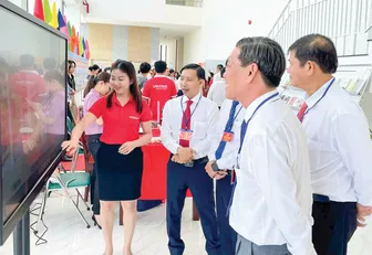 Quyết liệt chuyển đổi số phục vụ phát triển kinh tế - xã hội