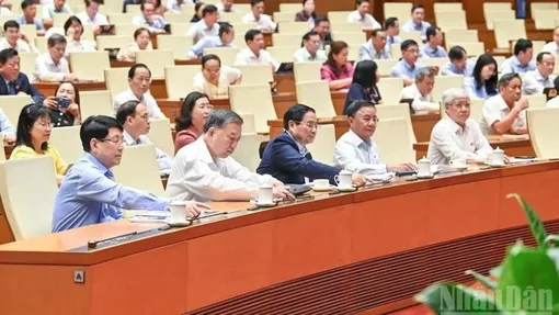 Giữ vững nền tảng tư tưởng của Đảng