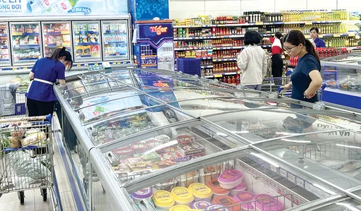 Bữa ăn nhanh với thực phẩm chế biến sẵn