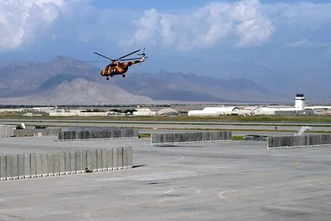 Vì sao ông Trump muốn tái kiểm soát căn cứ không quân Afghanistan?